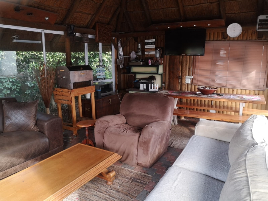 4 Bedroom Property for Sale in Azalea Park Eastern Cape